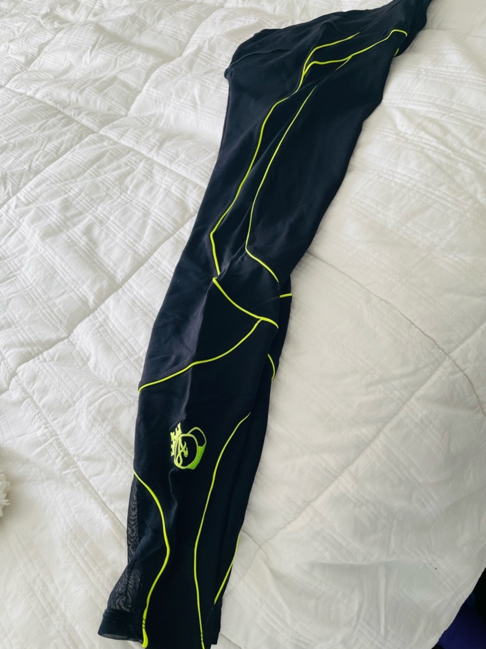 High-Waist Navy Mesh Panel Leggings with Pink Trim - Picture 10 of 11
